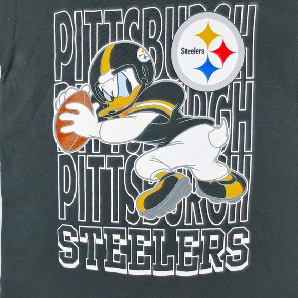DISNEY official NFL kids t-shirt Pittsburgh Steelers Daffy Duck Sz M 10/12 - Picture 2 of 4